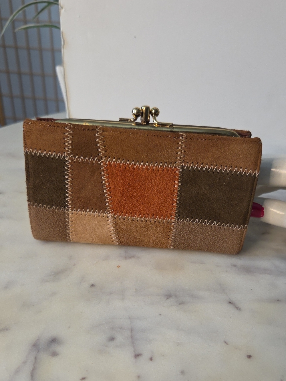 Vintage Baronet Patchwork Suede Kiss Clasp Wallet - Brown & Tan